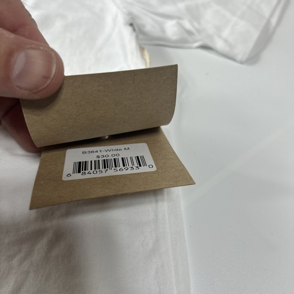 Vast Life Graphic T Shirt Size Medium NWT - Picture 8 of 10